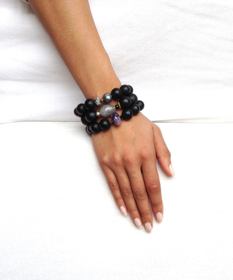 Trio bracelet perles noires, onyx mat et perles fines - Lara Curcio Jewelry