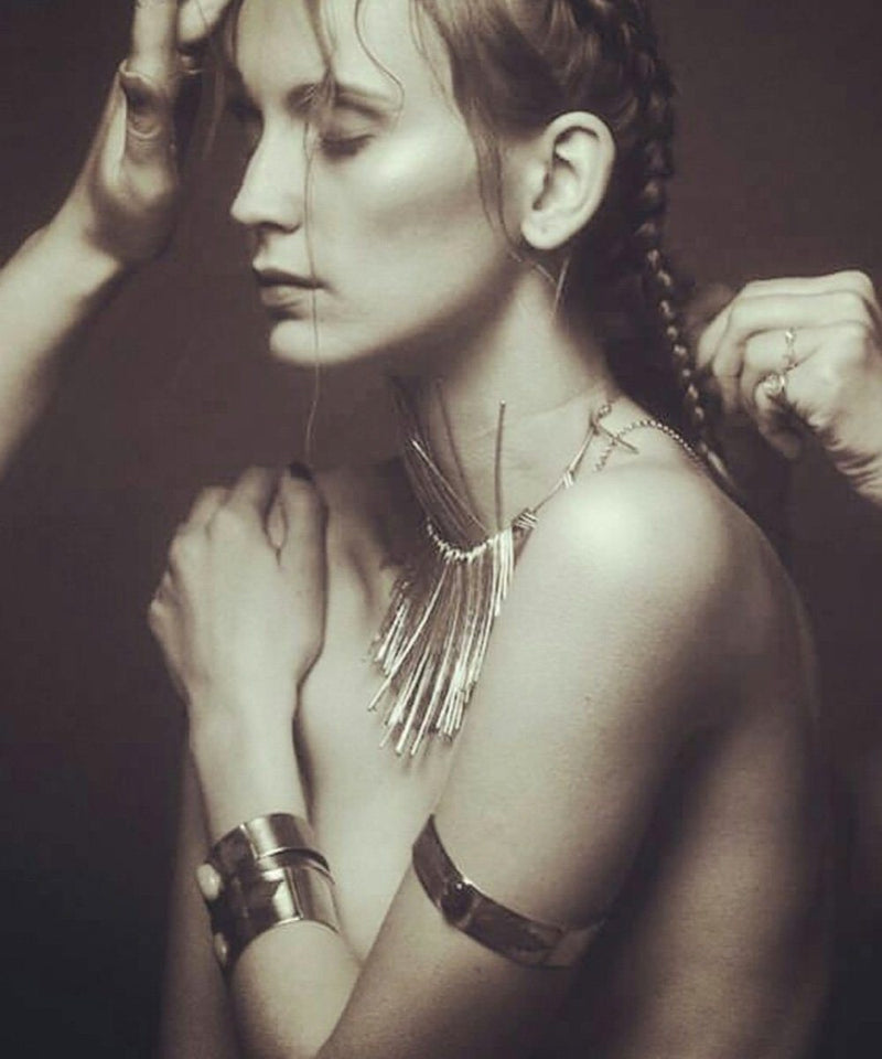 eloïse-fiorentino-collier-plastron-astree-dore