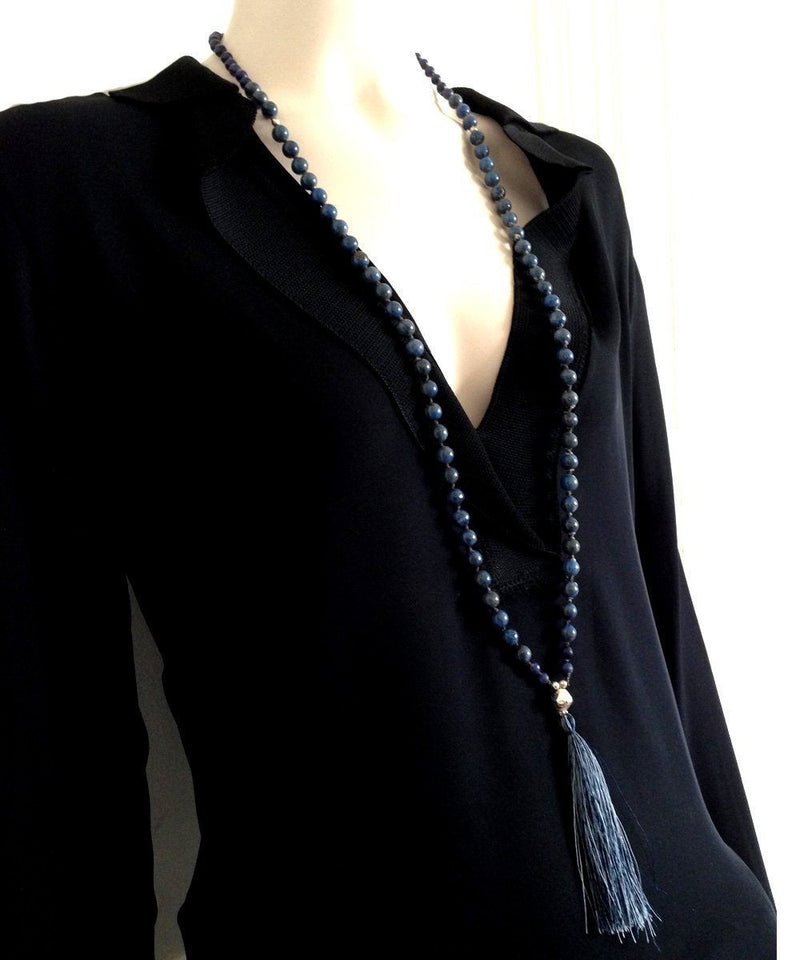 nakamol-sautoir-pompon-perles-de-sodalite