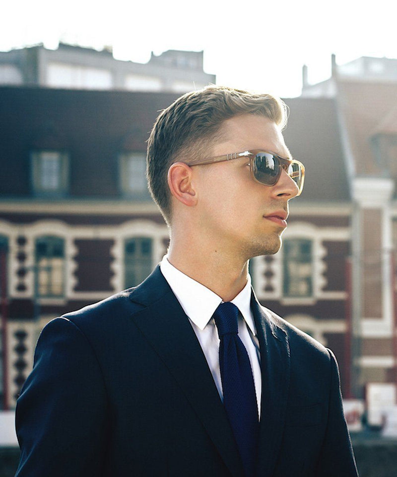 cravate-en-soie-bleu-pour-homme Editions LESSisRARE