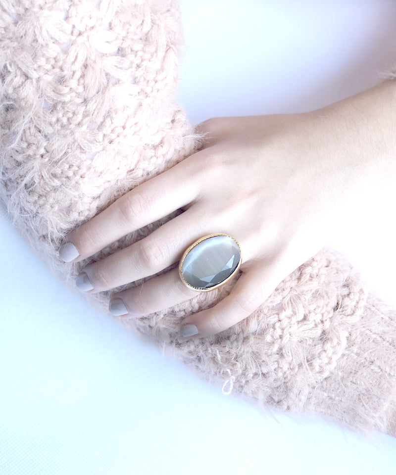Grosse bague ovale nacre grise - Poggi