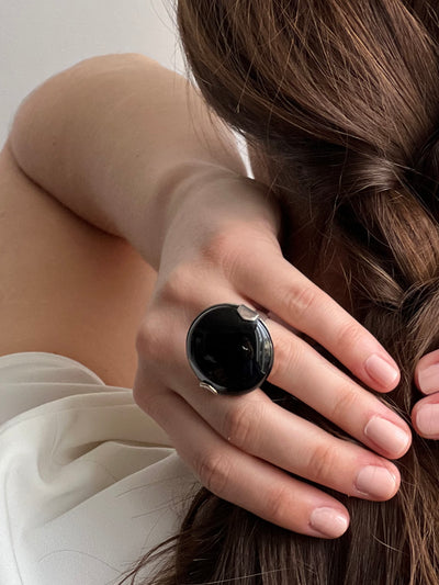 Grosse bague onyx ronde en argent