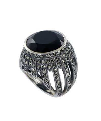 Grosse bague cabochon en onyx, argent et marcassites de style art déco