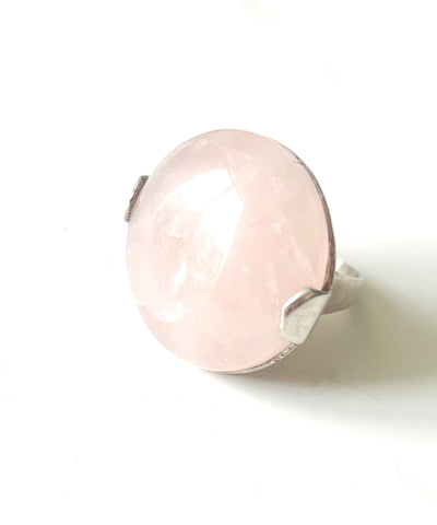Grosse bague quartz rose ronde en argent