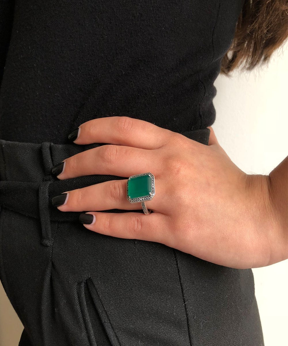 Art Deco green agate, marcasite and silver ring - Main Image