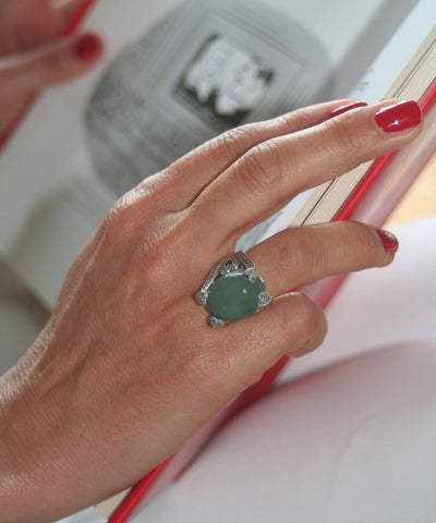 large aventurine art deco ring in silver and marcasites
