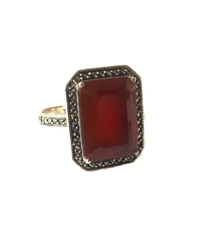Art deco carnelian, marcasite and silver ring
