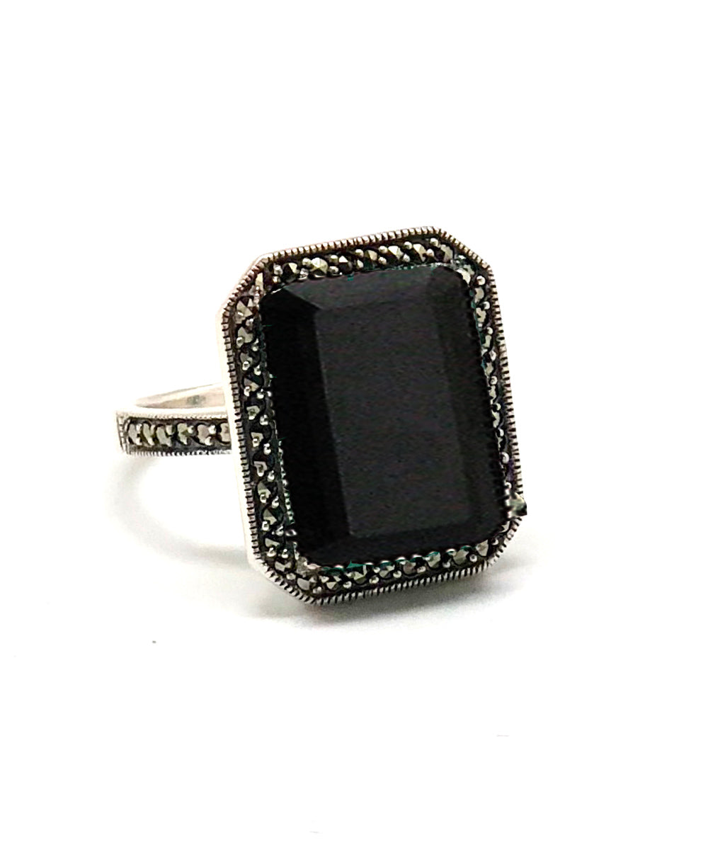 Bague onyx art déco, marcassites et argent