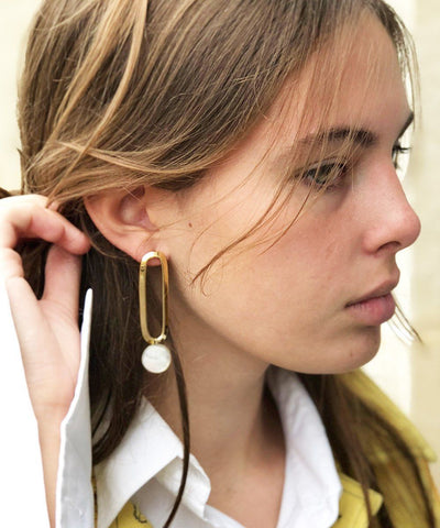 Gold mother-of-pearl earrings Shape M designer Earrings