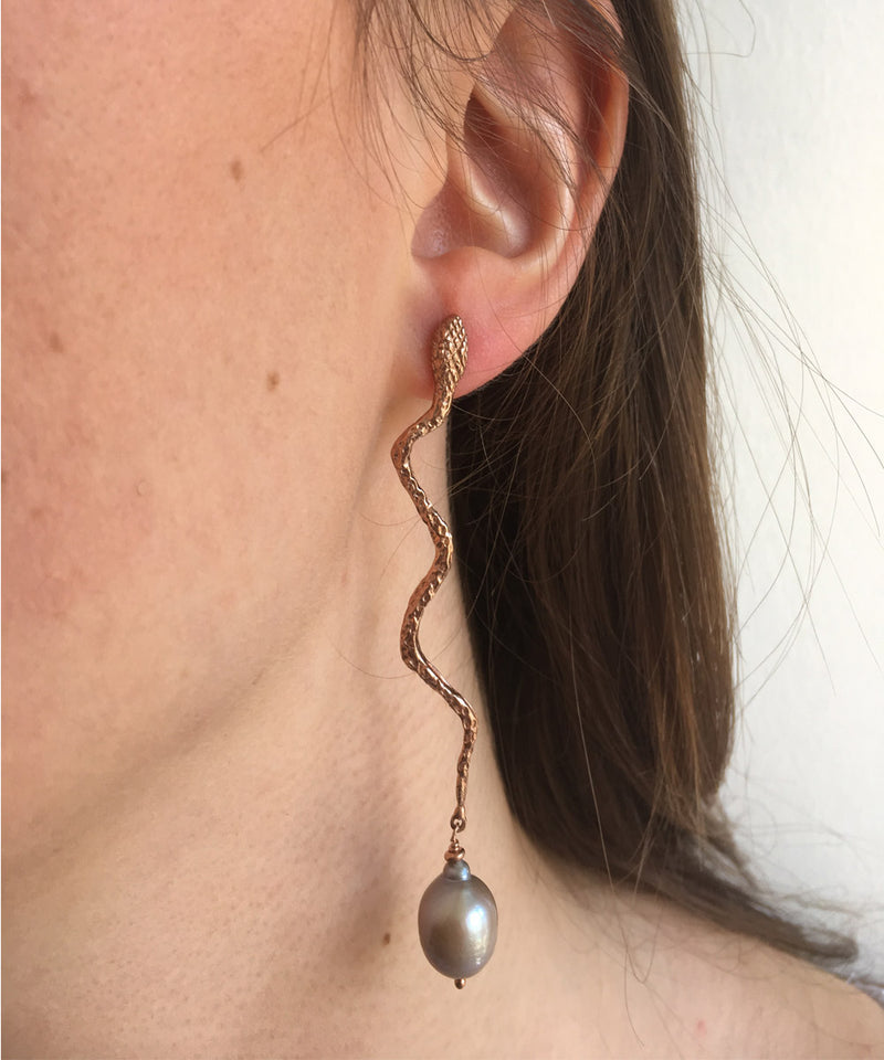 snake earrings with baroque pearl