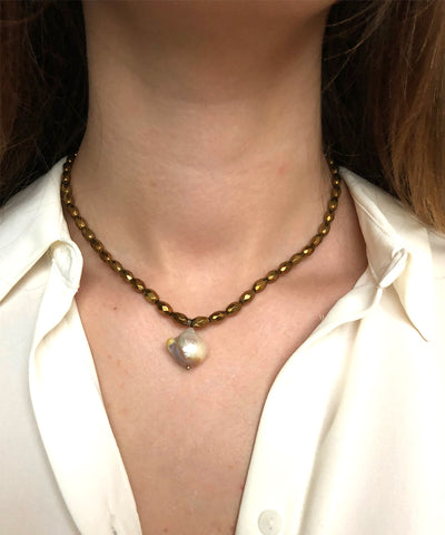 Necklace pearl baroque-worn