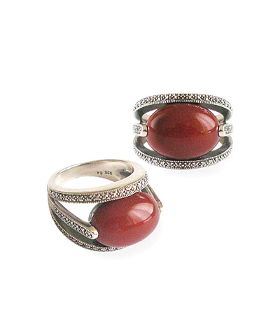 Oval art deco carnelian ring in silver 925 and marcasites