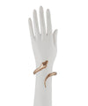 bernard-delettrez-bracelet-serpent-en-bronze porté