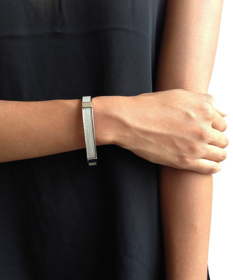 Gray leather bangle - Bhome
