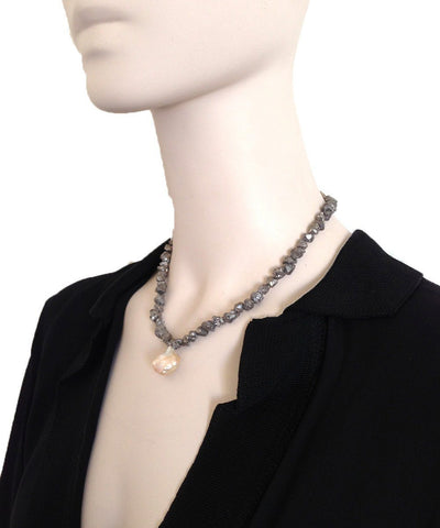 fonsi-necklace-pyrites-silver-and-pearl-baroque Editions LESSisRARE Beads worn 1