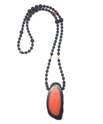 jewels-of-mala-collar-wood-black-orange pendant