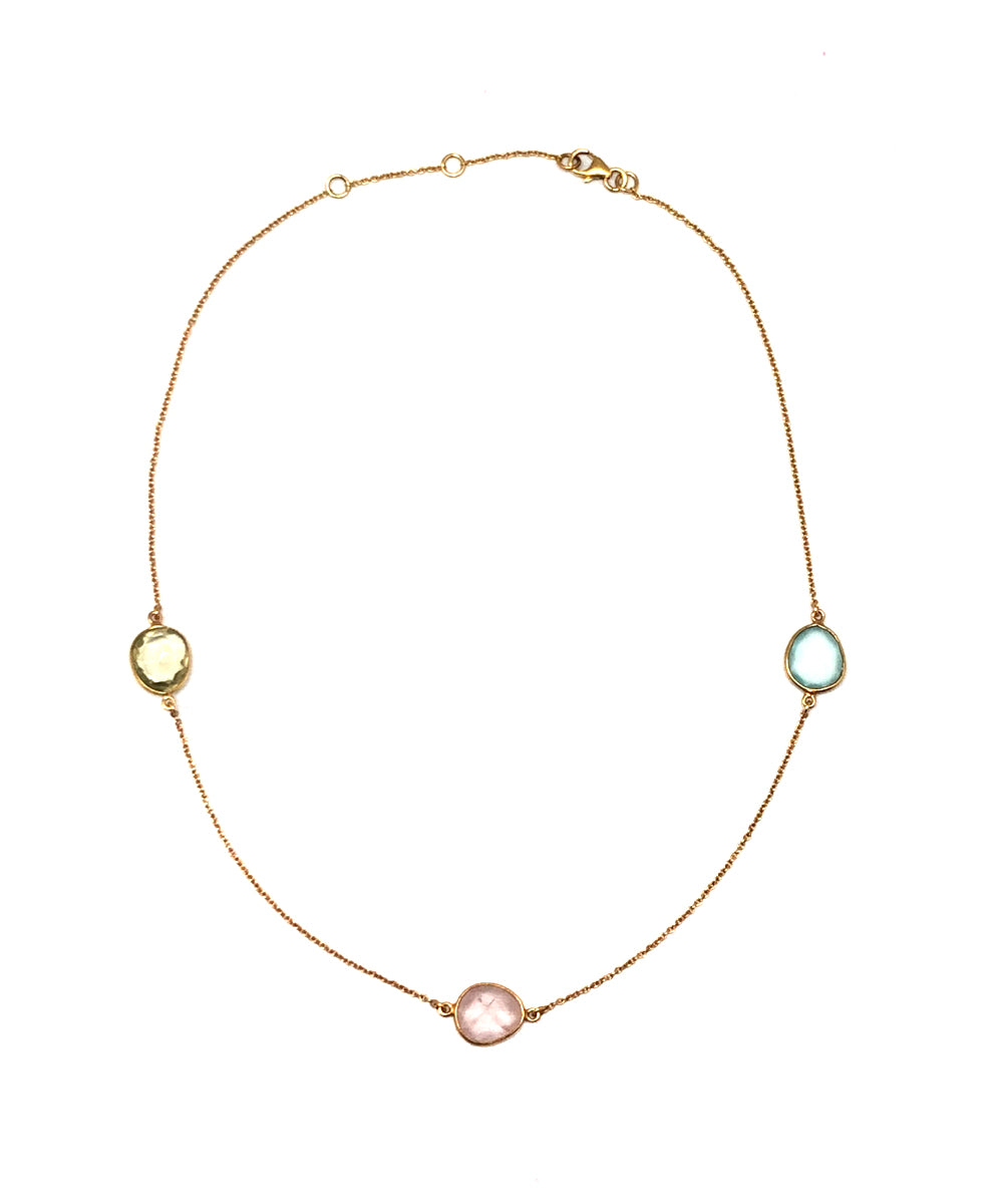 collier pastel quartz rose, calcédoine bleue, citrine