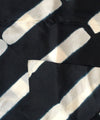 denovembre-foulard-en-soie-noir-et-blanc-detail