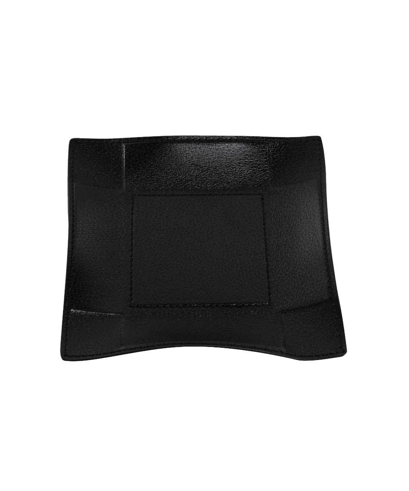 Square empty pocket in black leather